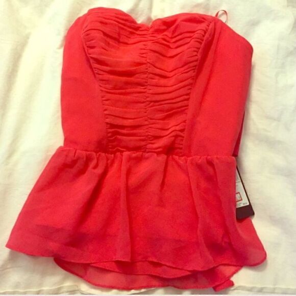 NWT Guess pink bustier strapless peplum chiffon top - Picture 3 of 4